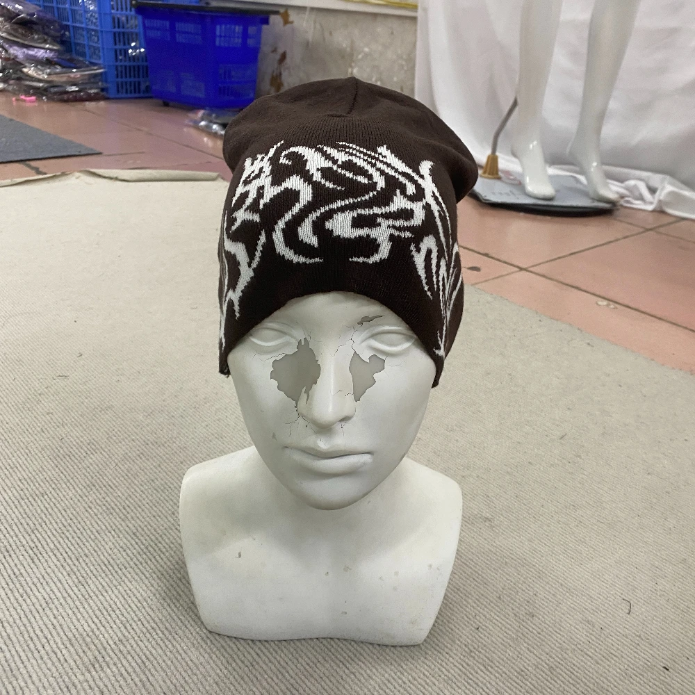 

Trendy hip-hop casual brimless cold hat versatile pullover hat fashionable men's and women's hats knitted warm