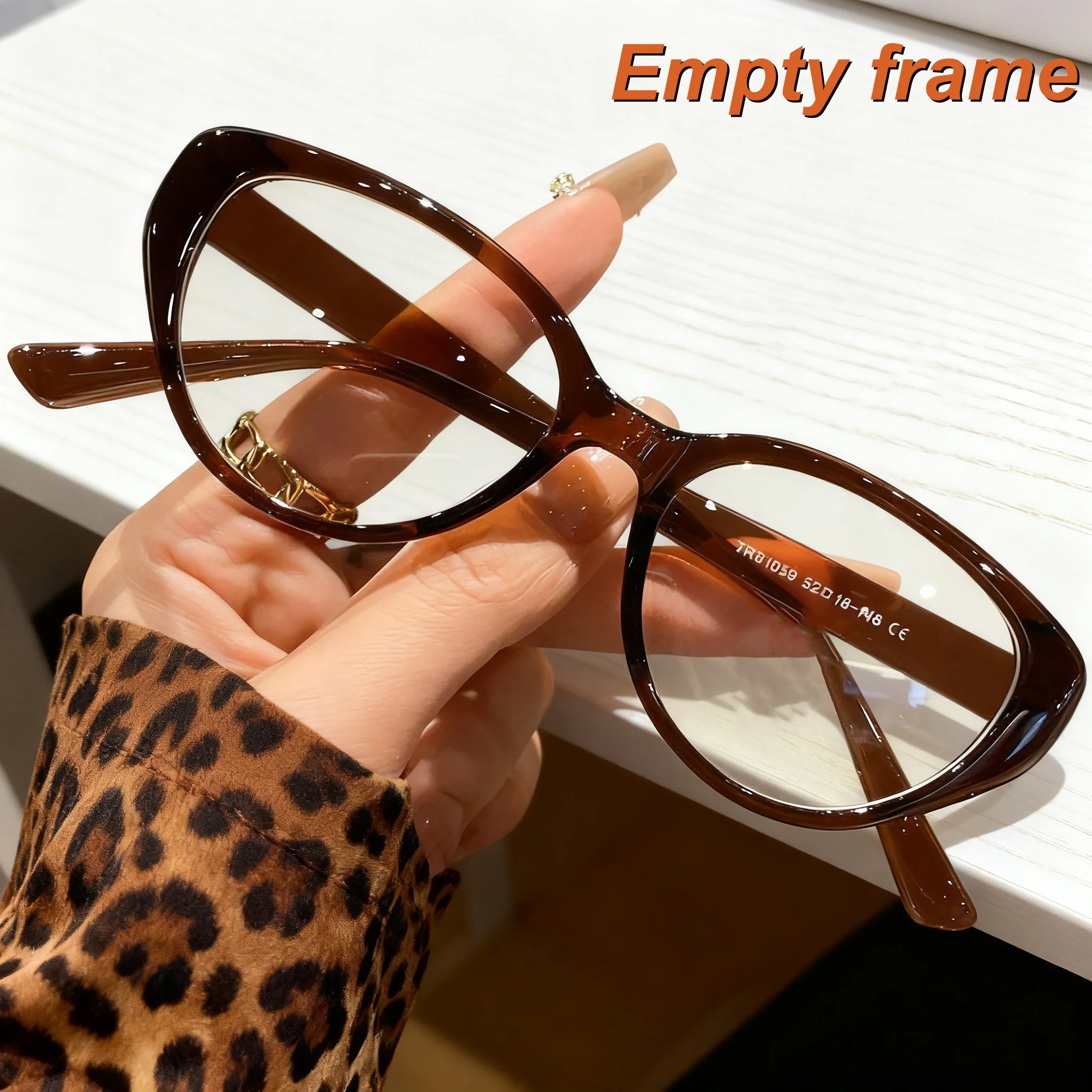 

Retro Personality Classic Cat Eye Women's Glasses Empty Frame Fashion Ultra Light Neutral Simple Durable Glasses Frame