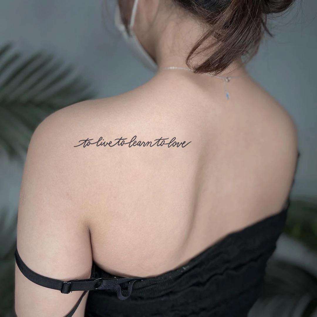 2 pezzi personalizzazione impermeabile autoadesivo del tatuaggio temporaneo lettera inglese ancoraggio falso Tatto Flash Tatoo finger Tato per le donne della ragazza