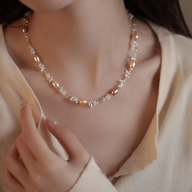 

Minar Dainty Irregular Natural Stone Crystal Pink Freshwater Pearl Beads Beaded Necklace for Women Real Gold Copper Chain Choker