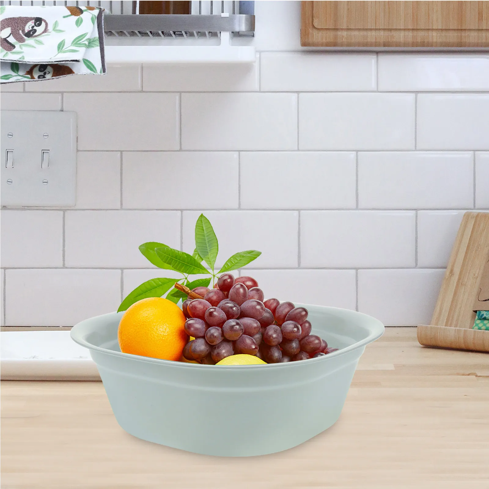 

Large Square Thickened Plastic Wash Basin Sturdy Multi-Purpose Kitchen Laundry Foot Soak Basin Kitchen Washbasin