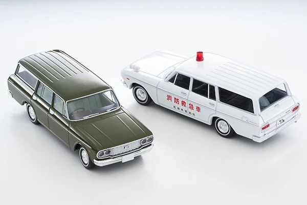 

2401 Tomytec Tomica 1:64 TLV 206A 207A Crown Custom 66 Limited Edition Simulation Alloy Static Car Model Toy Gift