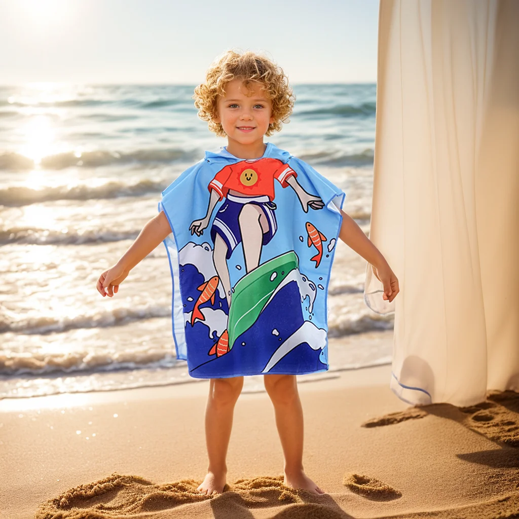 1 CHILDREN\'S Hooded Bathrobe, Animal Play, CHILDREN\'S Bath Towel, Beach Towel, Go out with a CHILDREN\'S Cape