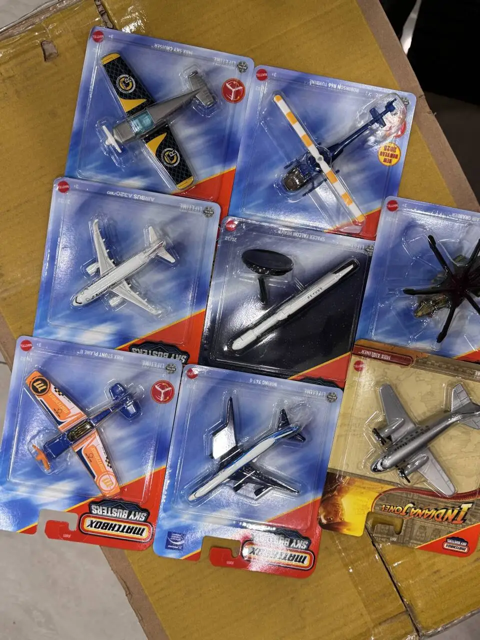Disponibile Matchbox 2025 Simulazione Boeing Aereo Elicottero Modello in lega Fighter Hht34 Regali di compleanno per bambini Giocattoli