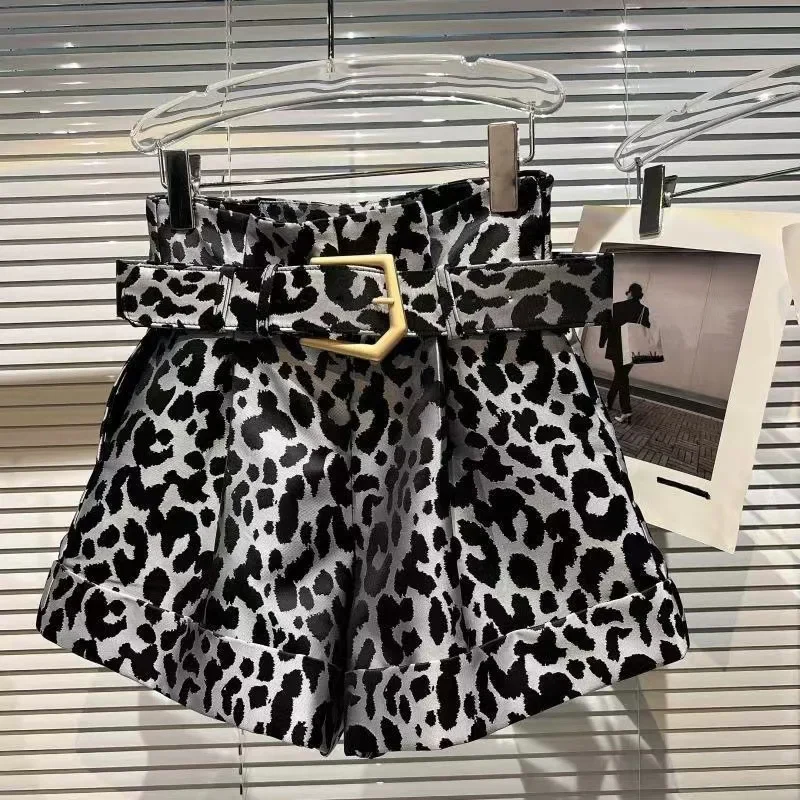 2023 Spring Autumn New Leopard Shorts Elastic High Waist Shorts New Wide Leg A-line Shorts Leopard Suit Hot Pants 8 10 12 14 15