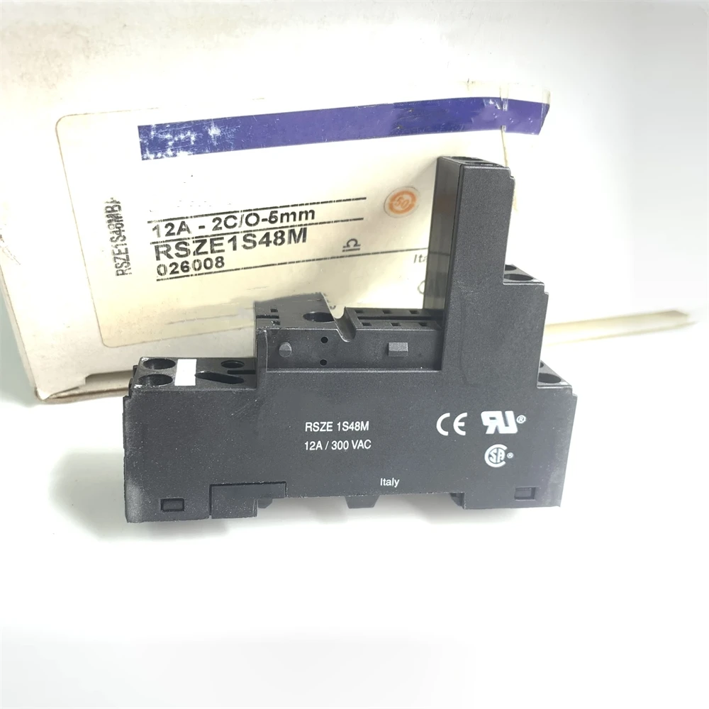 قاعدة ترحيل واحدة RSB 1A160P7 1C O 16A 250VAC 230V ، RSZE 1S48M
