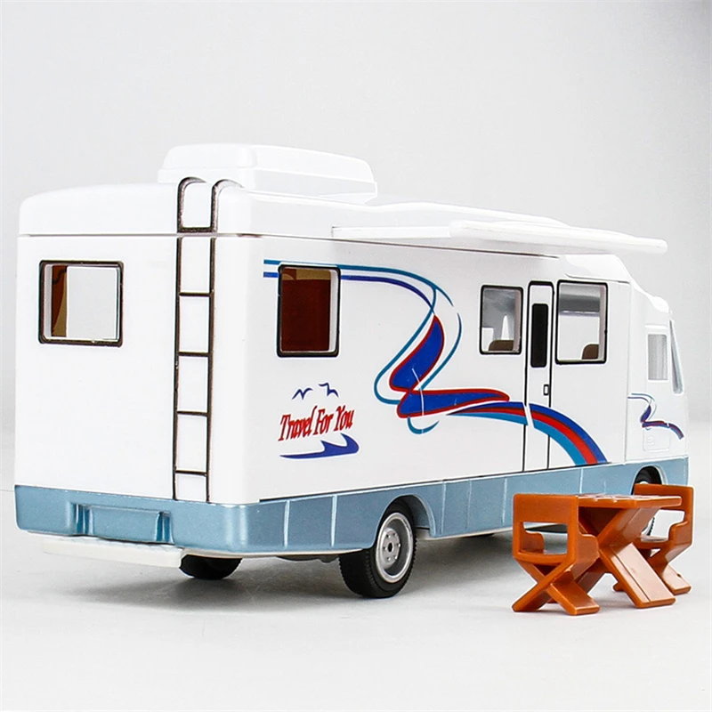 1:30 Diecast Luxury RV Recreational Vehicle Car Model Metal Camper Van Motorhome Touring Catering Car Model Childrens Toys Gifts