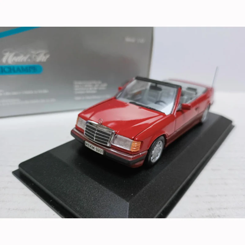 

Minichamps 1/43 Scale 300 CE-24 Two-Door Convertible Sports Car Model Adult Classic Collection Display Ornament Gift Souvenir