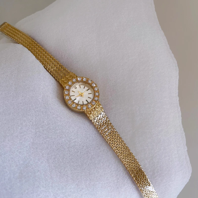 

Classic trend women's watch elegant simple waterproof 2025 quartz watch birthday gift