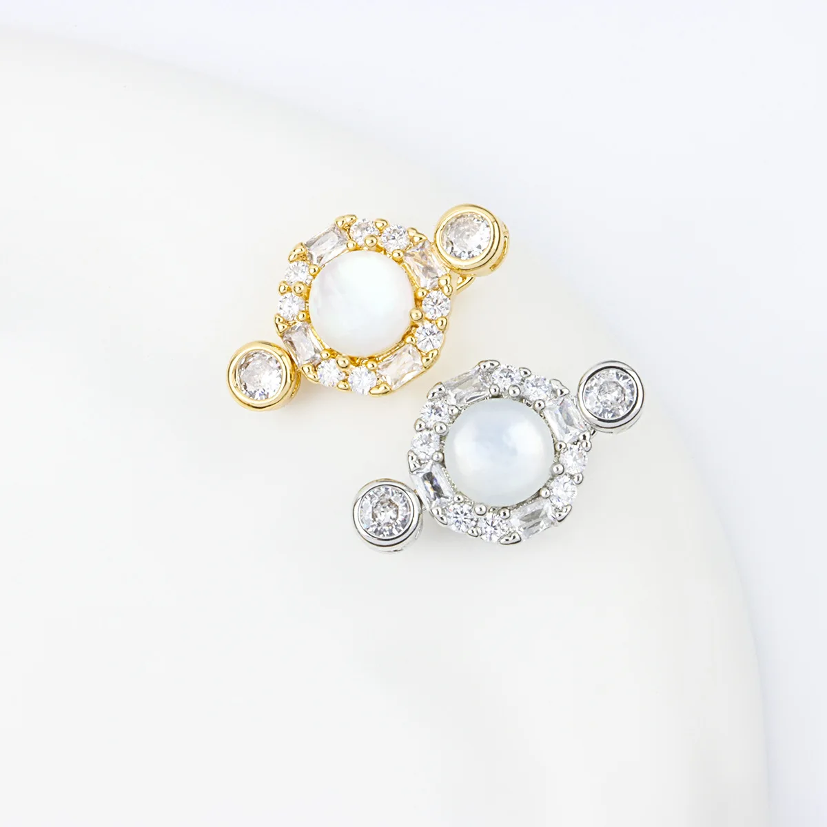 

1 Pcs Micro-inlaid White Shell Ingot Plug-in Buckle DIY Bracelet Necklace Connecting Buckle Accessories Jewelry Making Materials