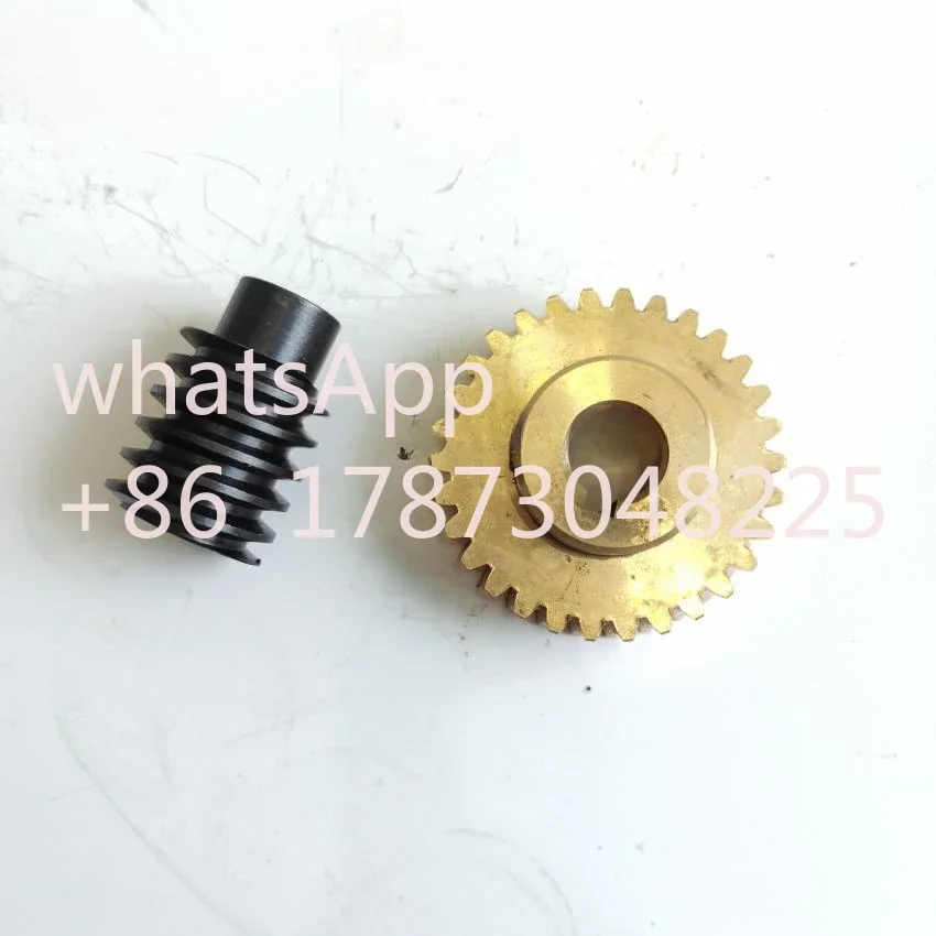 Roland 300 Water Roller Motor Worm Gear