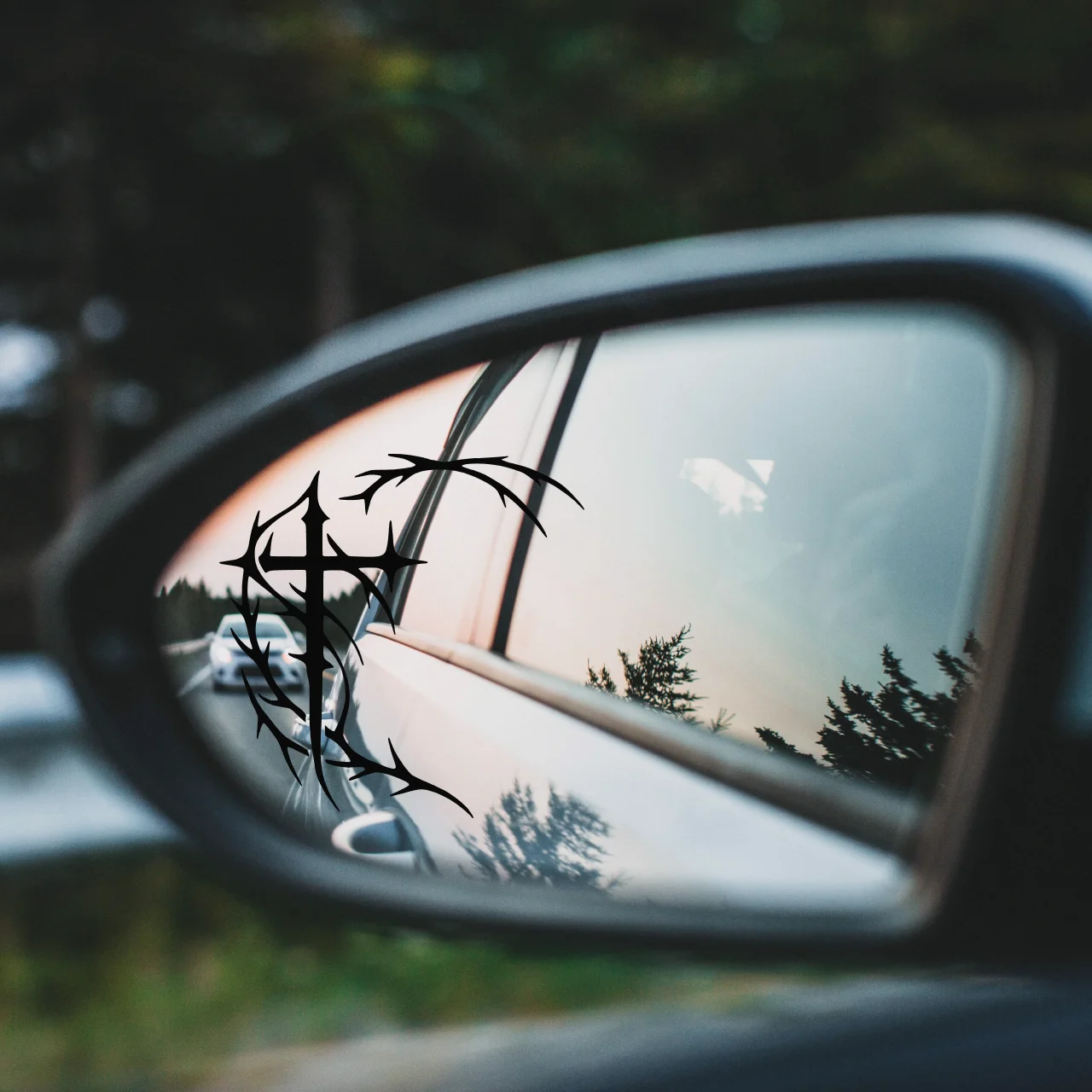 1set Thorn Gothic Cross Side Mirror Vinyl Stickers Waterproof Grunge Dark Decal for Car Rearview Mirror Decor