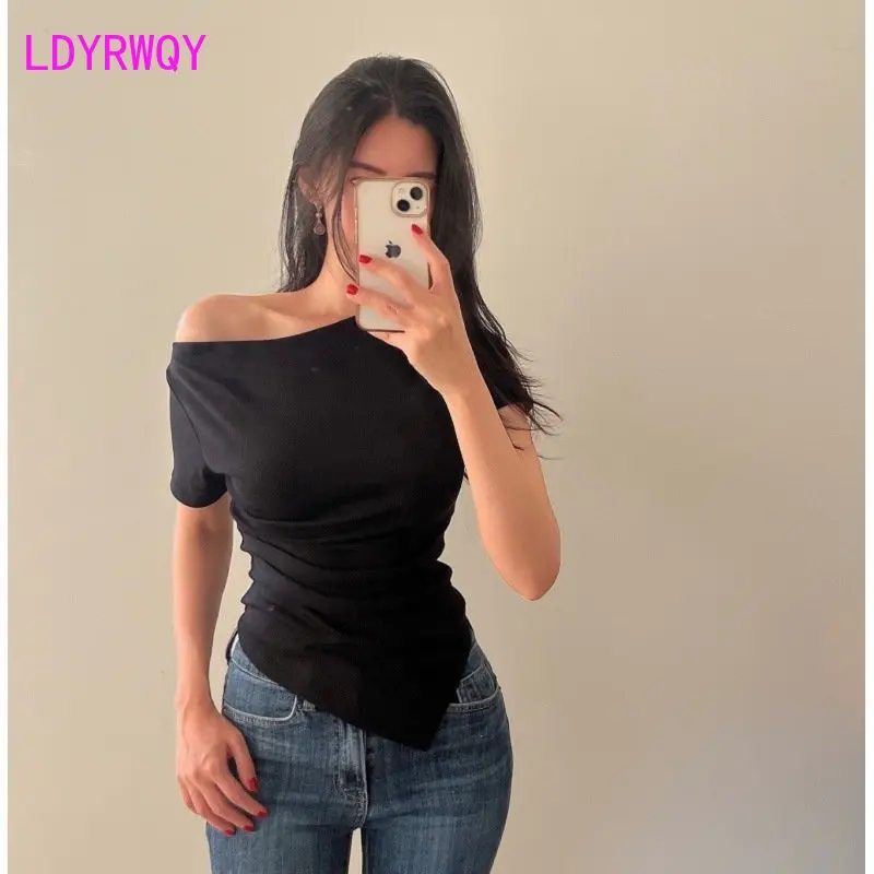 Sexy off-the-shoulder slanted collar short sleeve T-shirt women's new summer versatile fashion pleated irregular bottom top