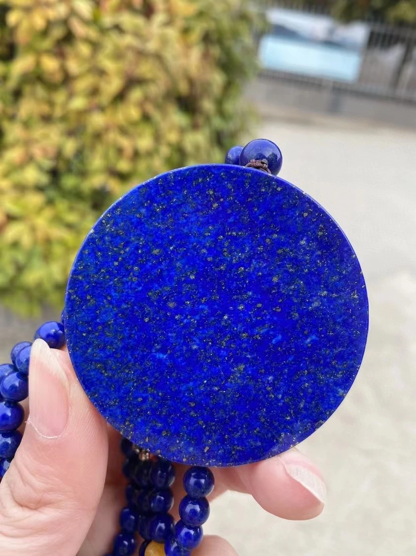 Natürliche blaue Lapislazuli Anhänger Halskette rund 56,5x4,8mm geschnitzte Blume Frauen Männer 5mm Perlen Schmuck Edelstein aaaaaa