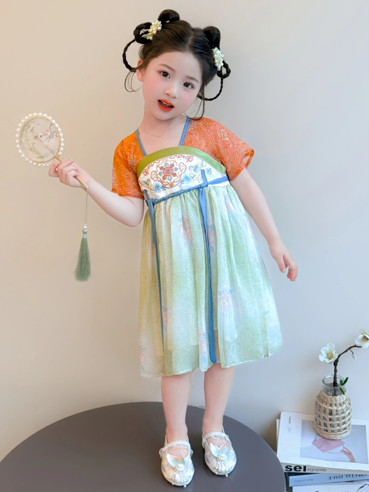 Vestido Hanfu para Meninas, Novo 2026, Roupa de Performance de Verão, Saia de Fada com Blocos de Cores, Manga Curta, Caimento Solto, Traje Infantil