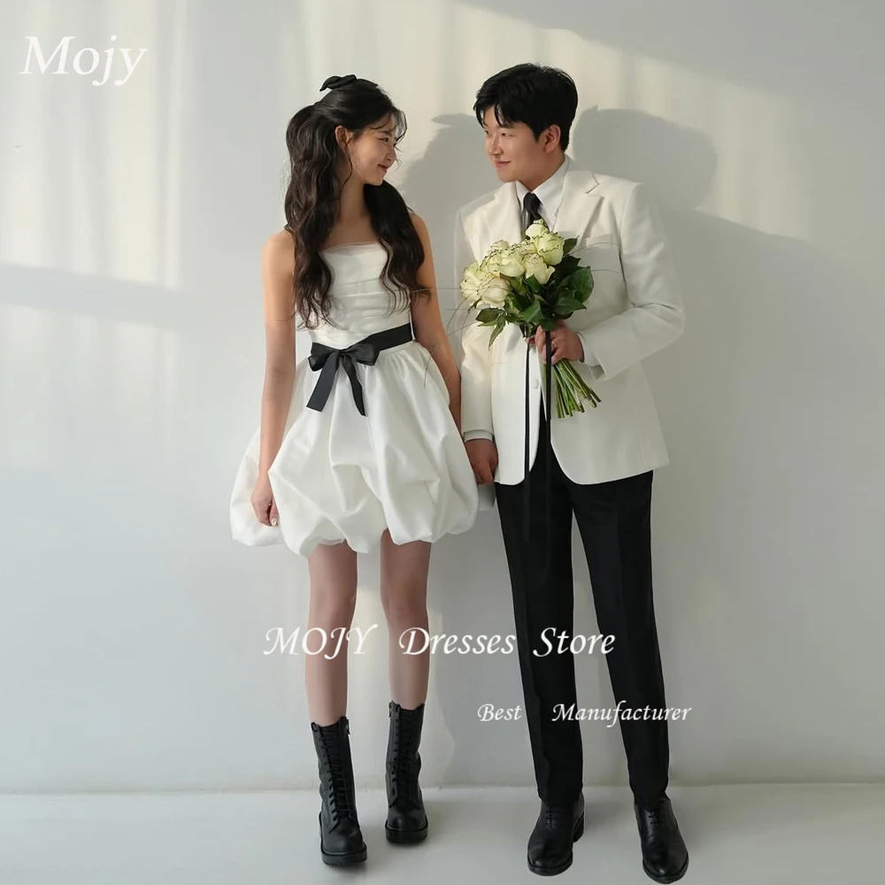 

Mojy Элегантное корейское свадебное платье мини-длины без бретелек с черным поясом, атласное свадебное платье трапециевидной формы для фотосессии, платье невесты по индивидуальному заказу