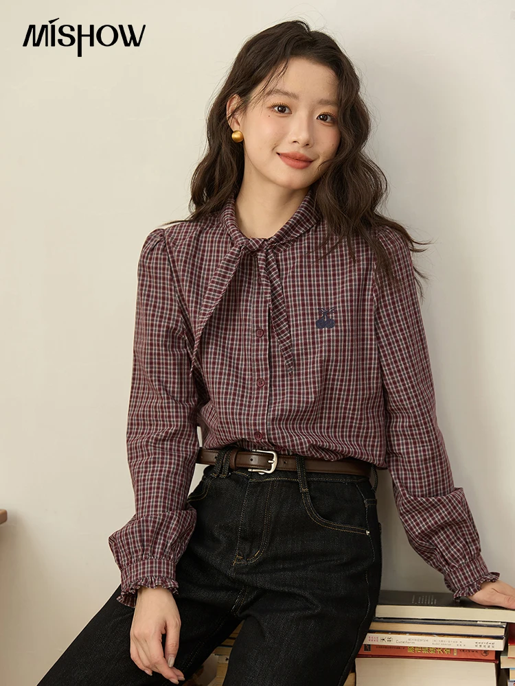 MISHOW 여성용 레트로 격자 무늬 셔츠 2025 가을 100 코튼 보트 칼라 탑 대비 버튼 체리 자수 셔츠 MXE44C2397