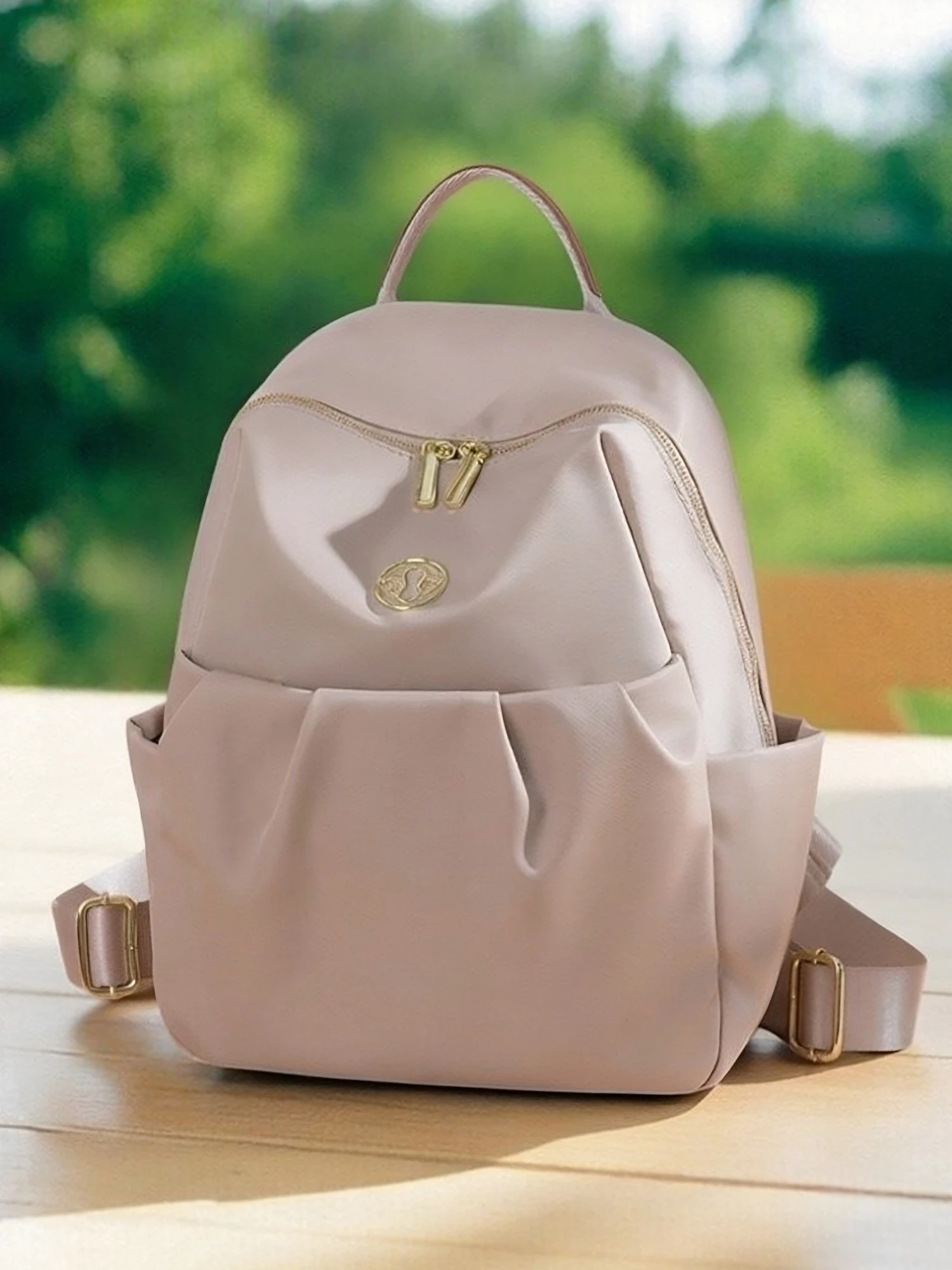sac-a-dos-tendance-en-tissu-oxford-pour-femmes-grande-capacite-leger-pour-voyage-et-trajets-quotidiens-avec-bandouliere-souple-forme-carree