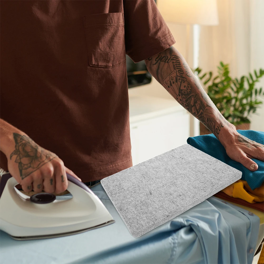 

Portable Woolen Felt Ironing Pad High Temp Resistance Compact Tabletop Quilting Mat For Clothes Travel
