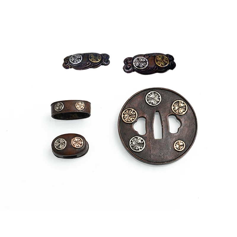 The Mountings of Japanese Swords DIY Accessories, Koshirae Tokugawa Leyasu Tsuba, Fuchi Kashira Menuki Set, Brass Material view 4