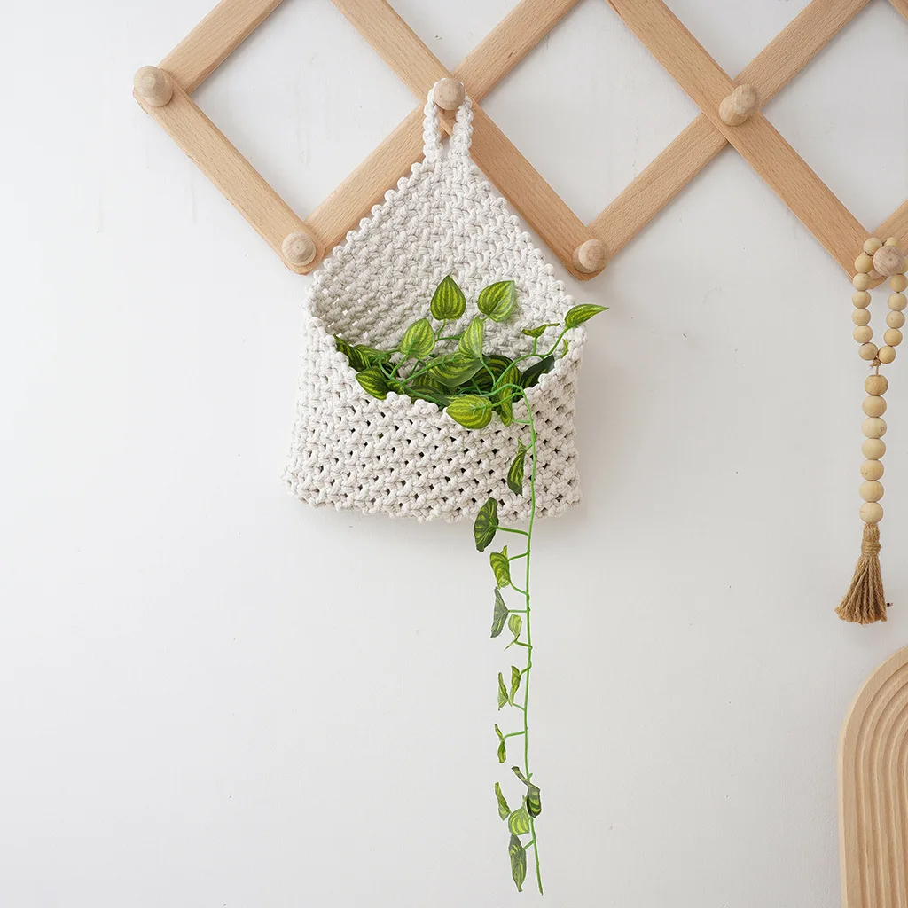 Knitted Hanging Storage Basket Handmade Woven Wall Organizer for Home Decor and Plant/Accessory Storage Tapestry