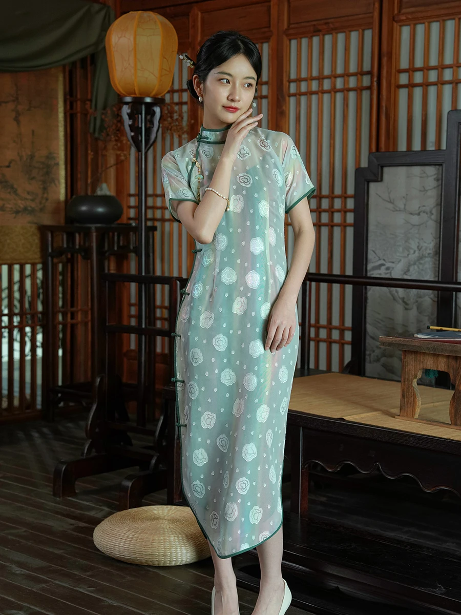 

Momei Spring Summer Tee-Quarter Sve Set with Full Opening Lapel Embellied Daily Wear Silk Geometric Pat...