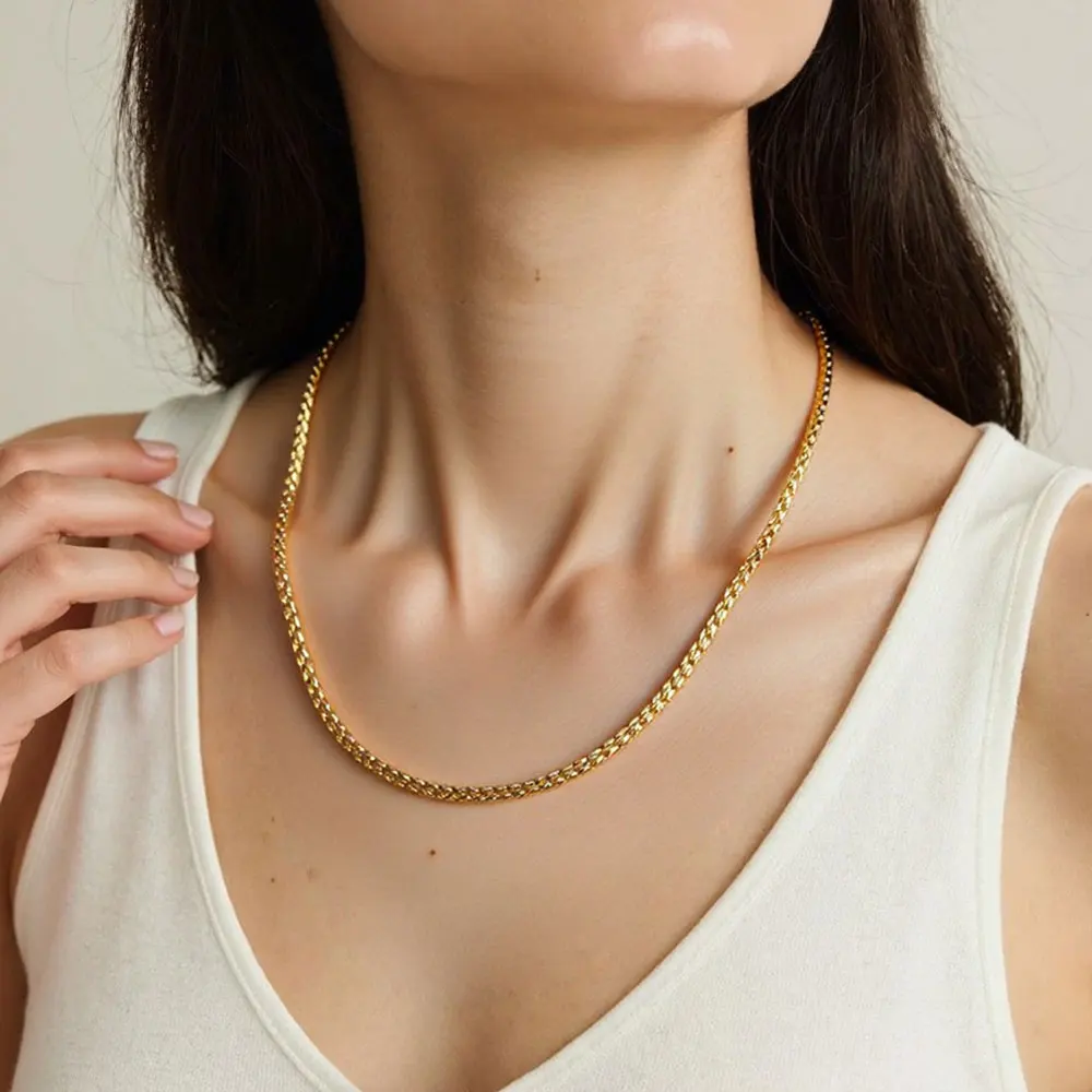 Colar de Corrente de Metal Elegante Sunspicems, Cor Dourada Antiga, Corrente Torcida, Moderno e Versátil