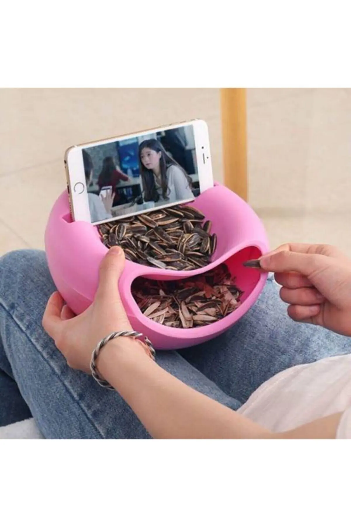 Elegante y útil decorativo 2022 modelo de tendencia hecho de plástico de alta calidad práctico soporte de teléfono para aperitivos