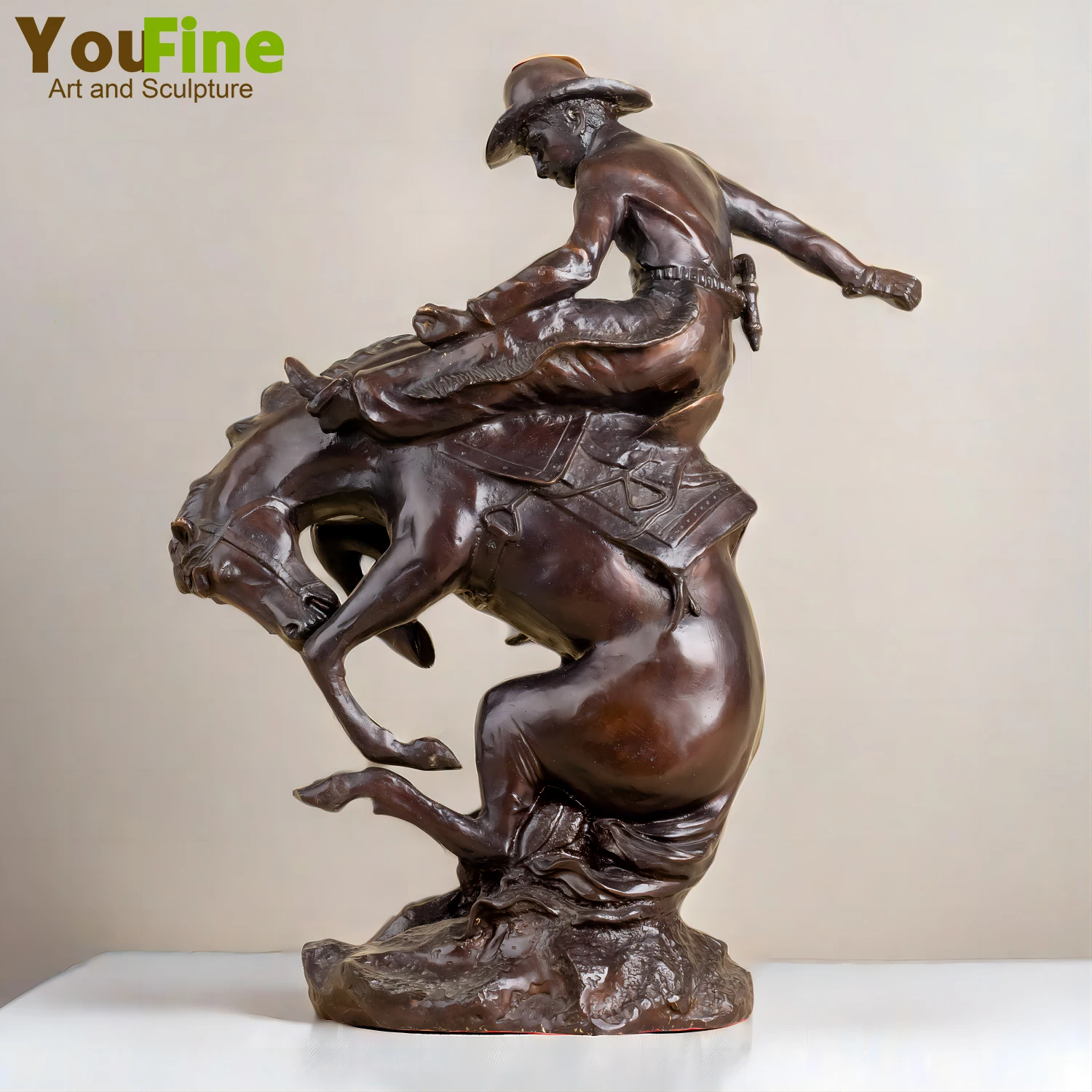 

41cm Antique Cowboy Ridding Horse Bronze Sculpture Frederic Remington Rearing Horse Statues Casting Art Crafts For Home Decor