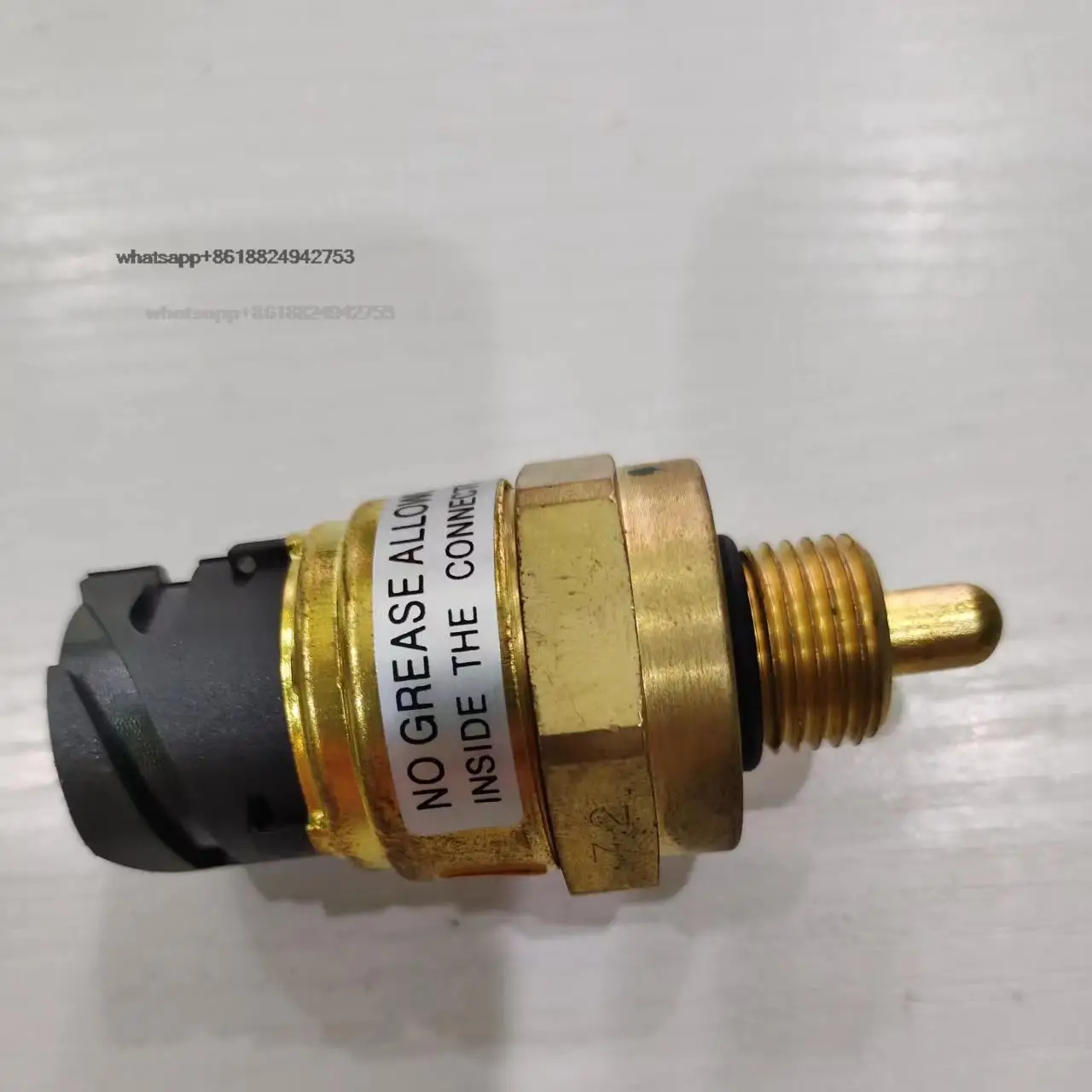 Hot sale oil pressure switches 1077574 for VOLVO460/480 excavator