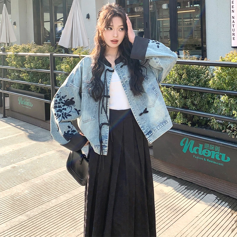 

Embroidered Denim Jacket Women's Loose Short 2024 Spring New Korean Version The Short Long Sleeve Harajuk Fashion Pockets A029