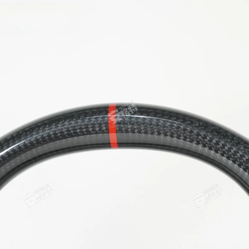 

For Ford Mustang (2015-2017) Matte Carbon Fiber Sport Steering Wheel (Modification Upgrade Part)