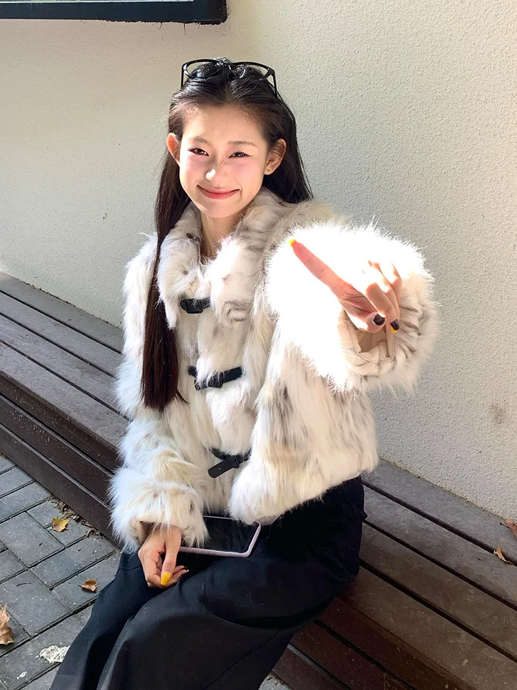 

Ele ort Fur Coat Women's Faionable Spot Patterned Inteated Skin And Fur Collar Winter Warm Thiened Loose Fit