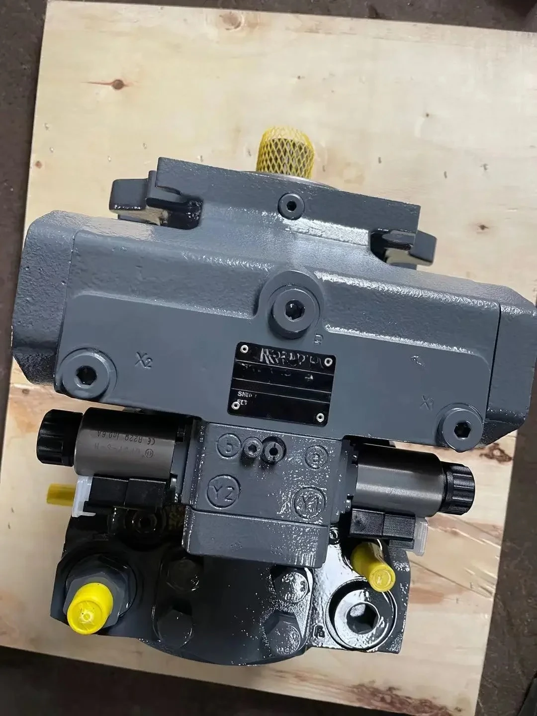 A4VG series A4VG28 40 56 71 90 125 180 250 piston pump A4VG125EP0D1/32R-NZF02F001DH-S Cast Iron Oil Piston Pumps