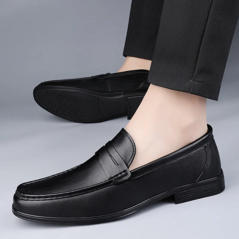 High Quality Men's Top Layer Cowhide Comfortable Pigskin Lining Casual Shoes Fashion Men Classic Black Breathable Driving Shoes