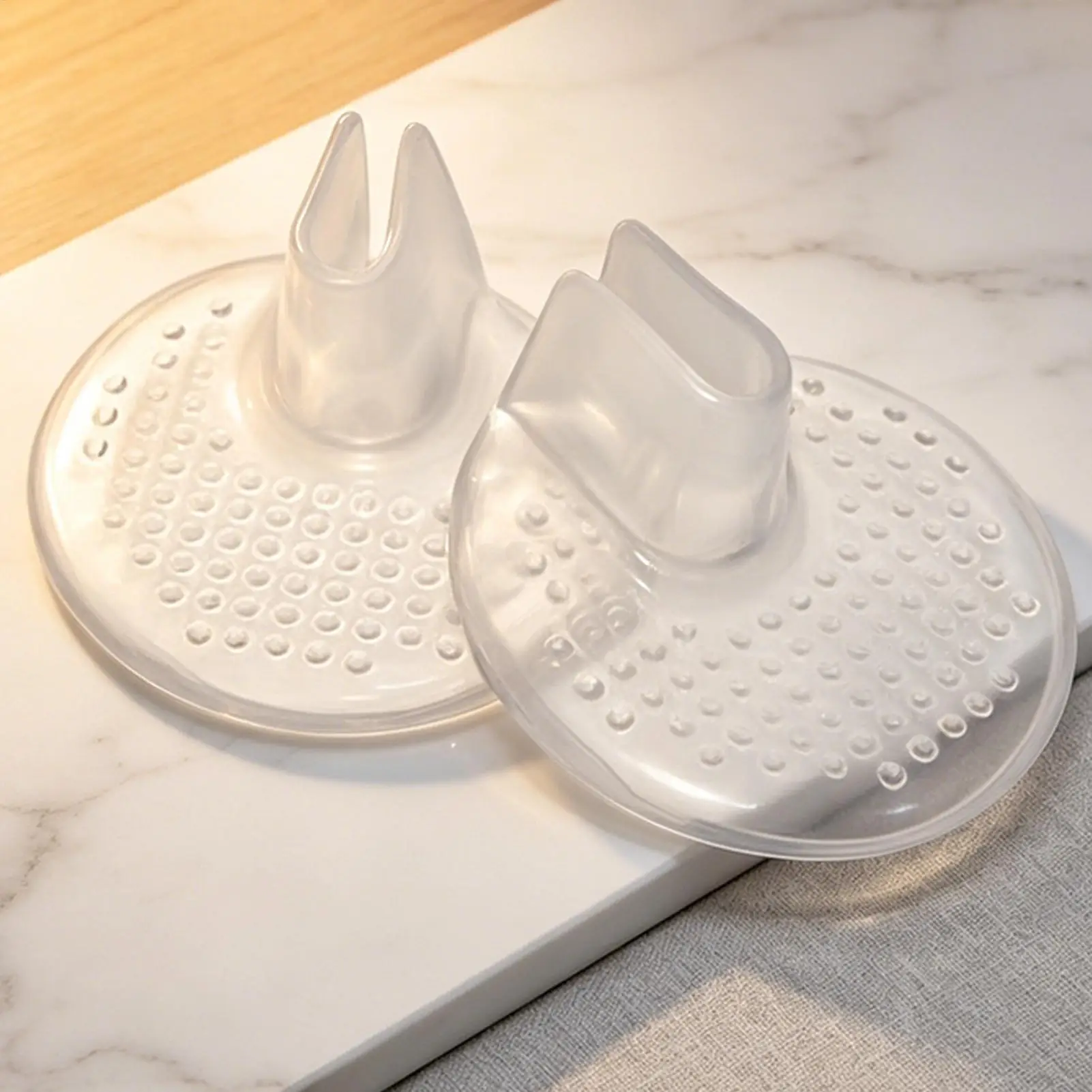 Soft Silicone Forefoot Cushion Pads Anti-Slip Transparent Toe Protectors For Flops Sandals Comfortable Shoe Inserts