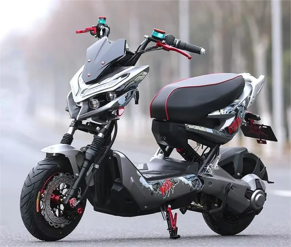 

2025 New Style Factory Direct 1000W Electric Motorcycle With Long Endurance 60V Smart Sensor Steel Frame Down Tube Battery Posit