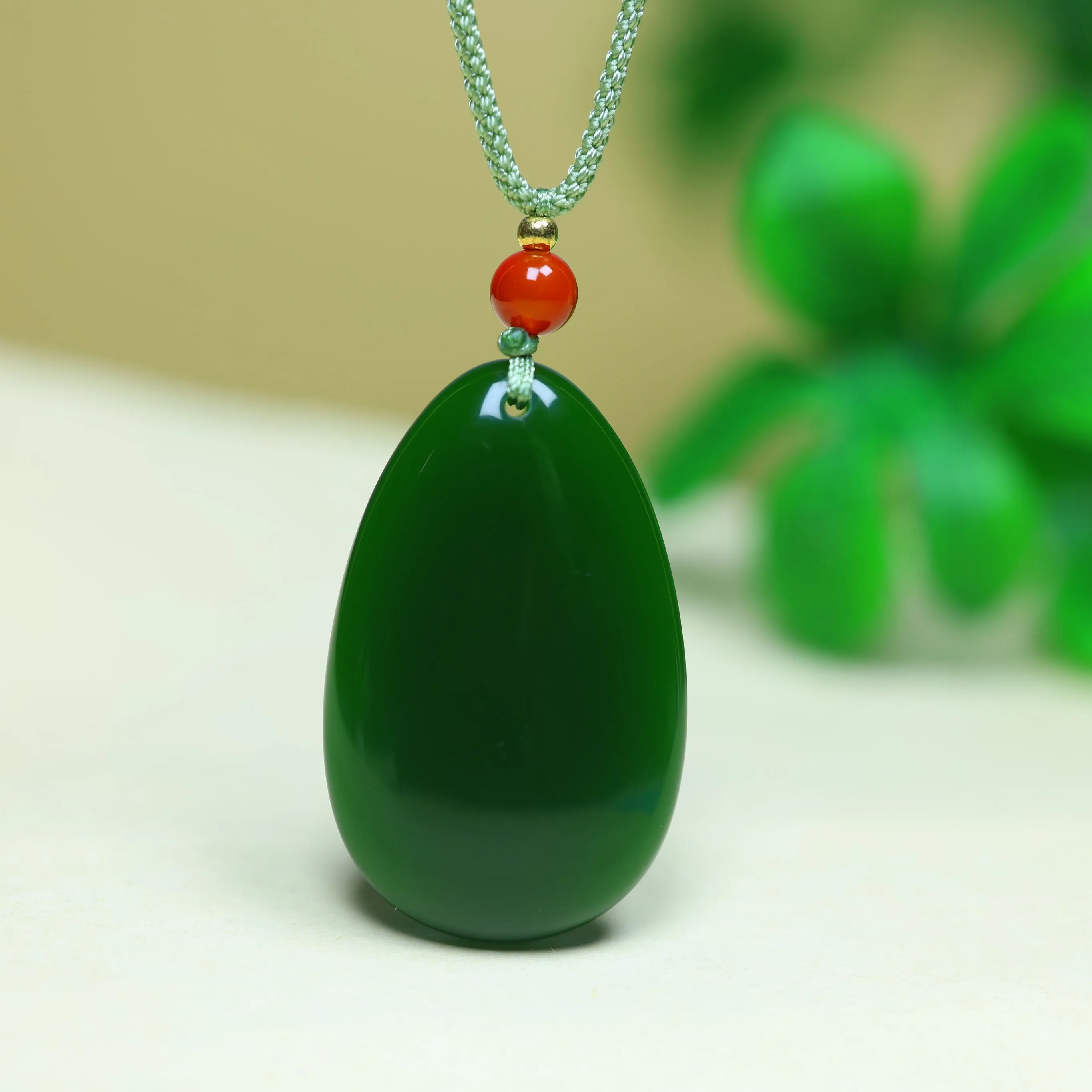 Multiple Styles Green Imitation Jade Pendant Necklace Simple Lucky Amulet Hand Woven Cord Fashion Jewelry Unisex for Men Women