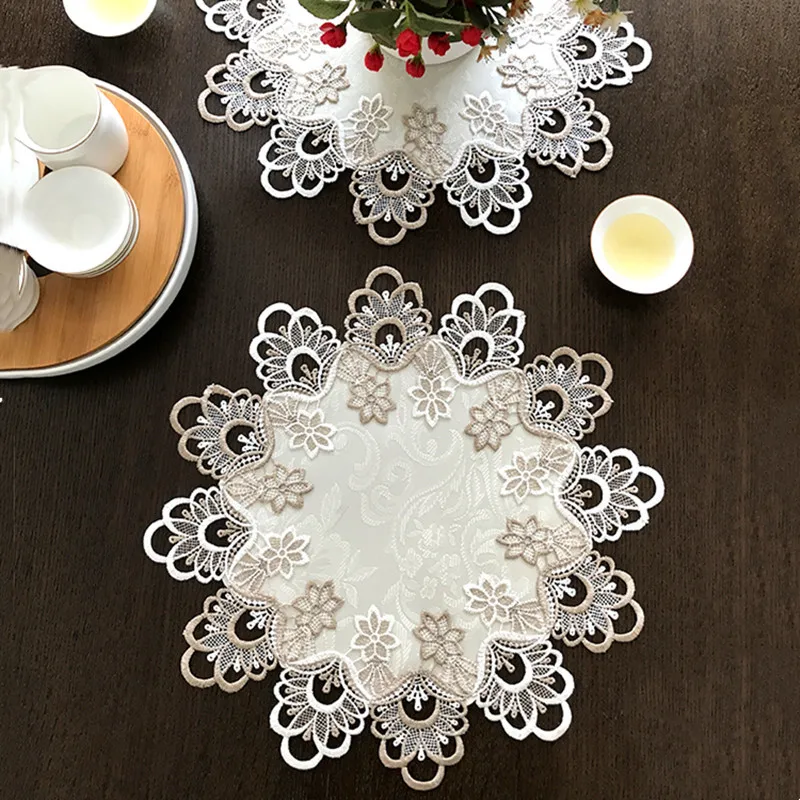 British lace jacquard brocade fabric circular tablecloth Coffee tea set vase flower pot restaurant table mat wedding decoration