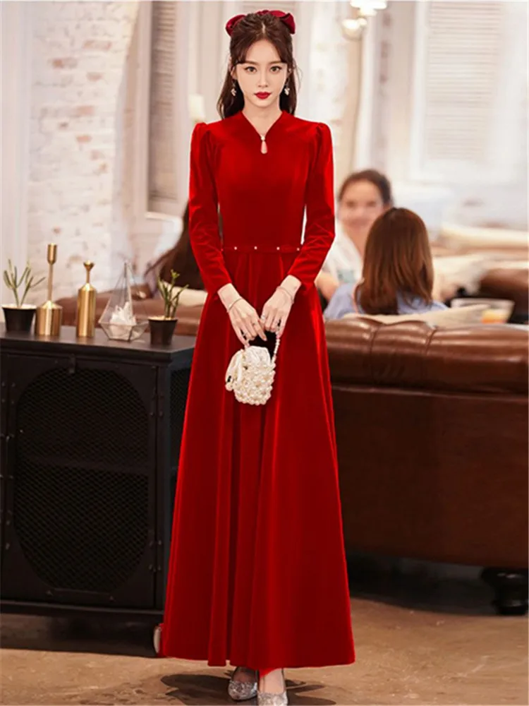 

Pearl Velour Chinese Wedding Party Dress Burgundy Pleated Celebrity Evening Banquet Gown Sexy Cheongsam Mandarin Collar Vestidos