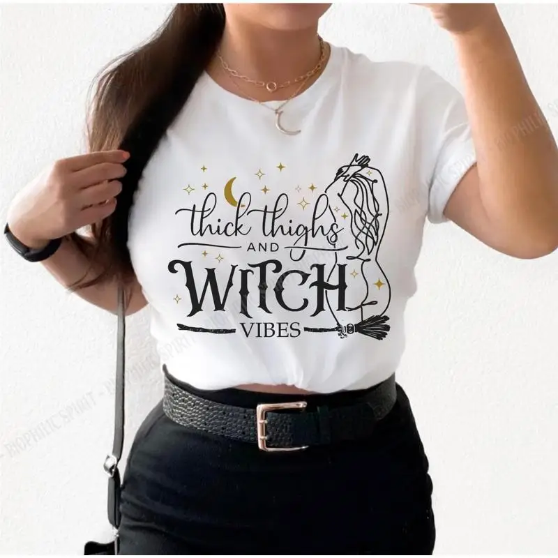Coxas grossas e vibrações de bruxa t camisa para o outono feminista halloween magia bruxa mulher roupas curvas mulheres mais tamanhos