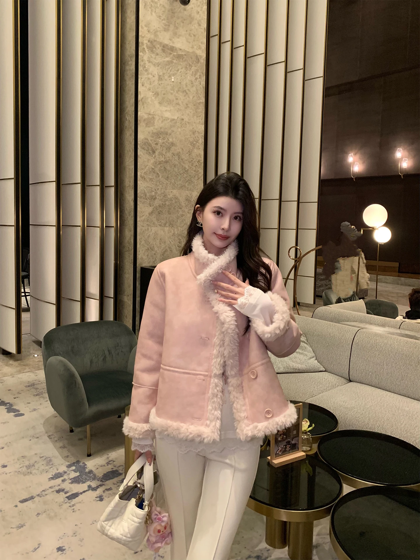 

Kun Total Winter Thiened ort Fem Outerwear Fur Coat Casual Loose Fit PU Leather Fabric Long Sve Low round Ne