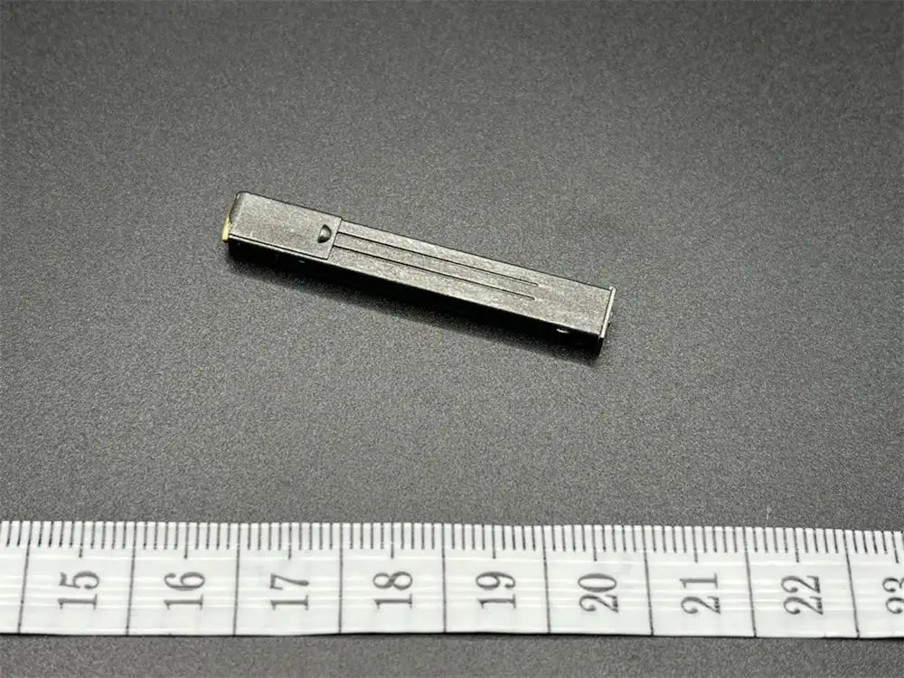 1/6 DID D80160 Series Soldier Mini Toys Model MP38 Klipsy do broni Pasują do 12-calowych figurek akcji do kolekcjonowania