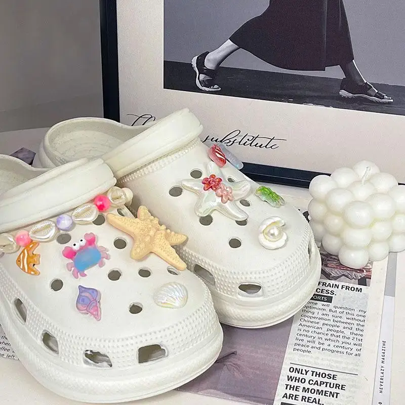 Cartoon Ocean Hole Shoe Charms Fashion Pearl Chain Shoe Buckle Cute Shell DIY Shoes Decoration Removable Sandal Accessories
