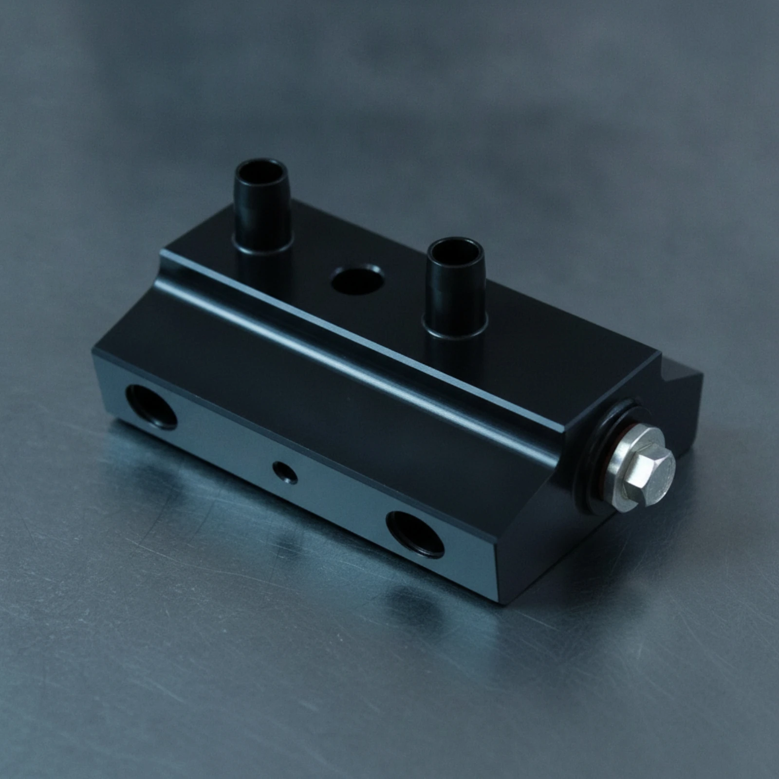 Gearbox Fluid Thermal Valve Black Anodized Gearbox Fluid Thermal Bypass Valve Compact Unrestricted Circulation