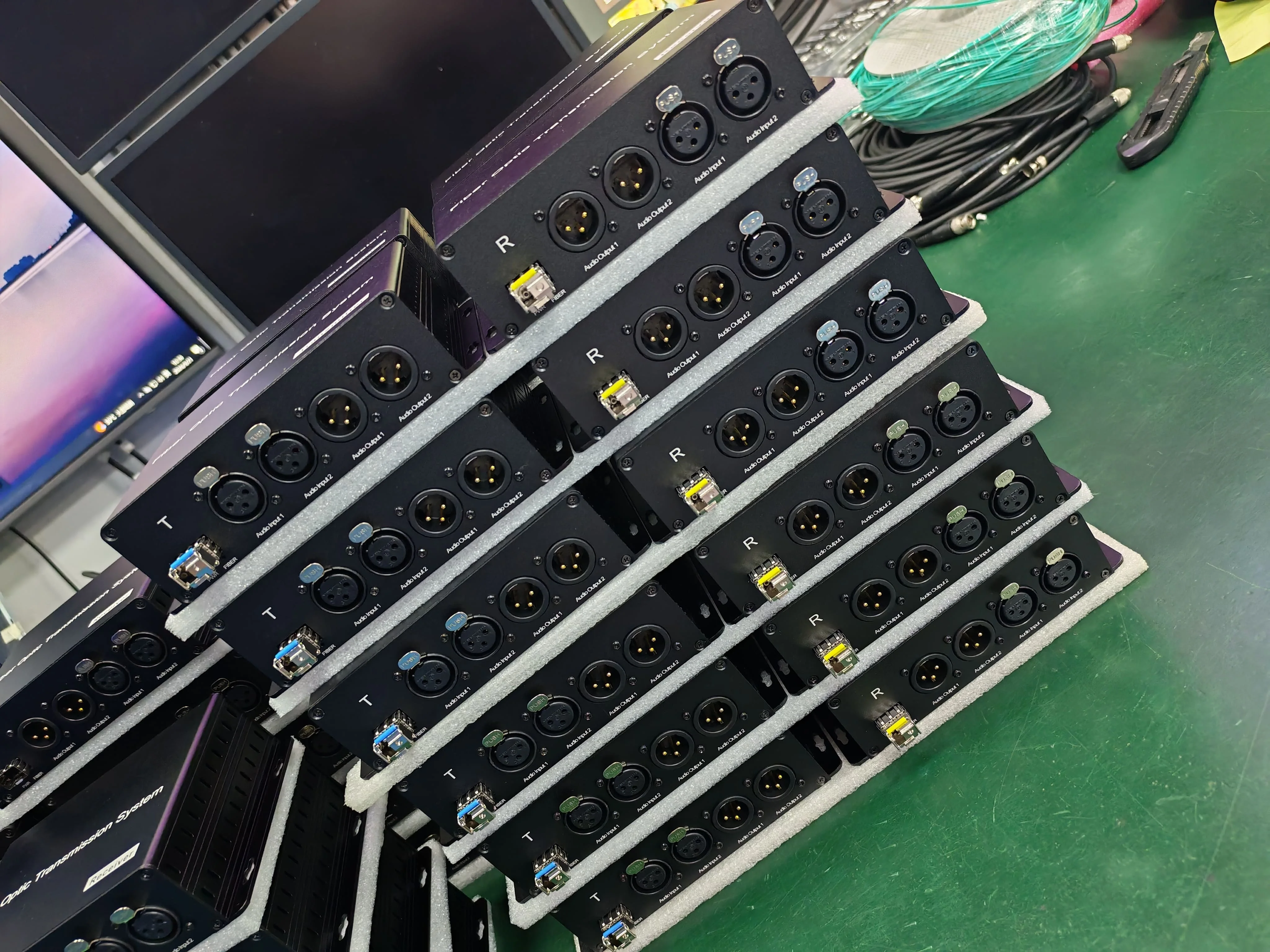 2CH Balanced XLR Bi-Directional Audio Fiber Optic Converter Line Level Audio with SFP LC Fiber Connector