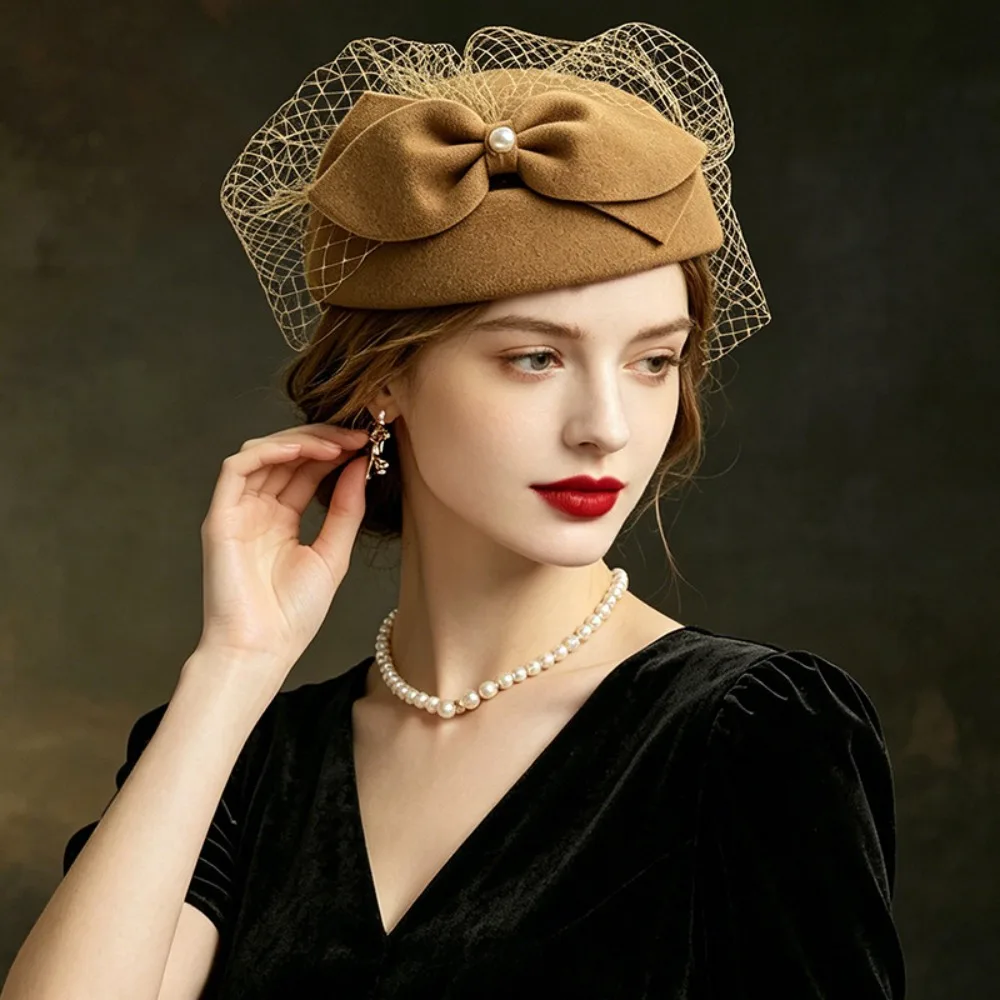 Vintage French Style Bow Fedora Hat Fedoras Pearls Pillbox Hat Elegant Dome Mesh Topper Hat Live Show