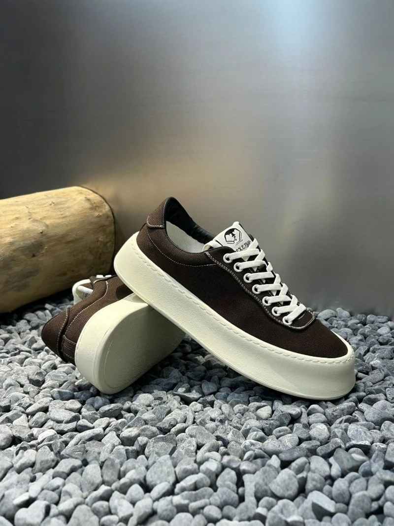 Casual Canvas Shoes for Men Summer 2026 New Style Breathable Thick Bottom Sports Versatile Trendy Leisure Shoes Low Top Lace-Up
