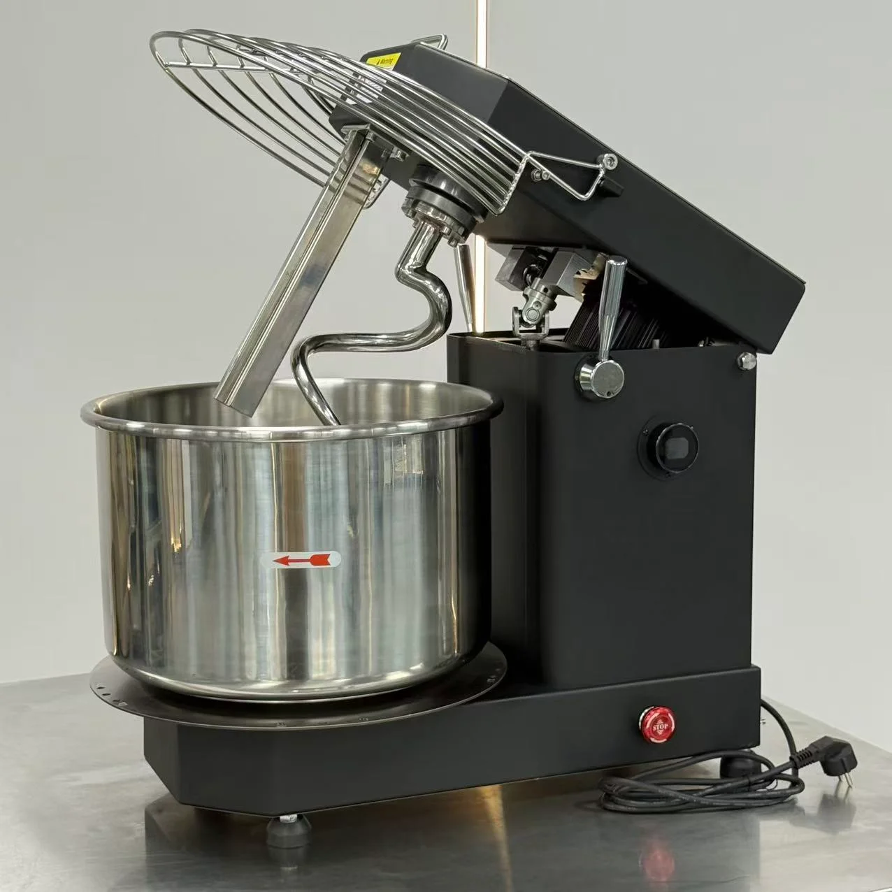 CE Certified 20L Planetary Tilt-Head Mixer 1100W DC Motor Built-in Light Removable Stainless Bowl HM-20TD