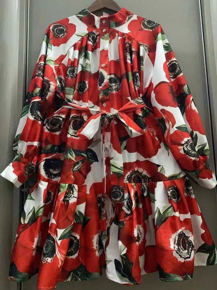 Fashion autumn 2024 women\'s new printed single-breasted long-sleeved loose dress with belt swing and long A-line skirt.